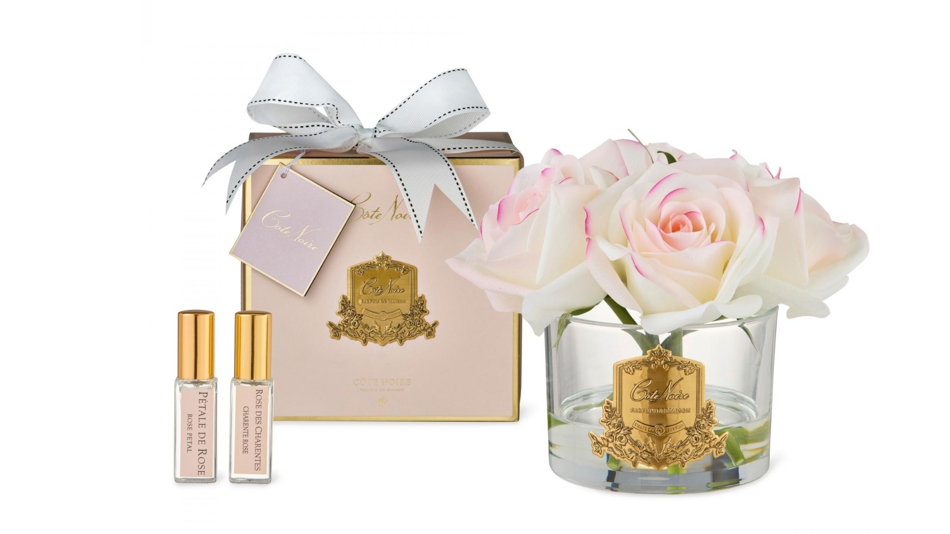 Cote Noire Gold Badge Five Pink Blush Roses