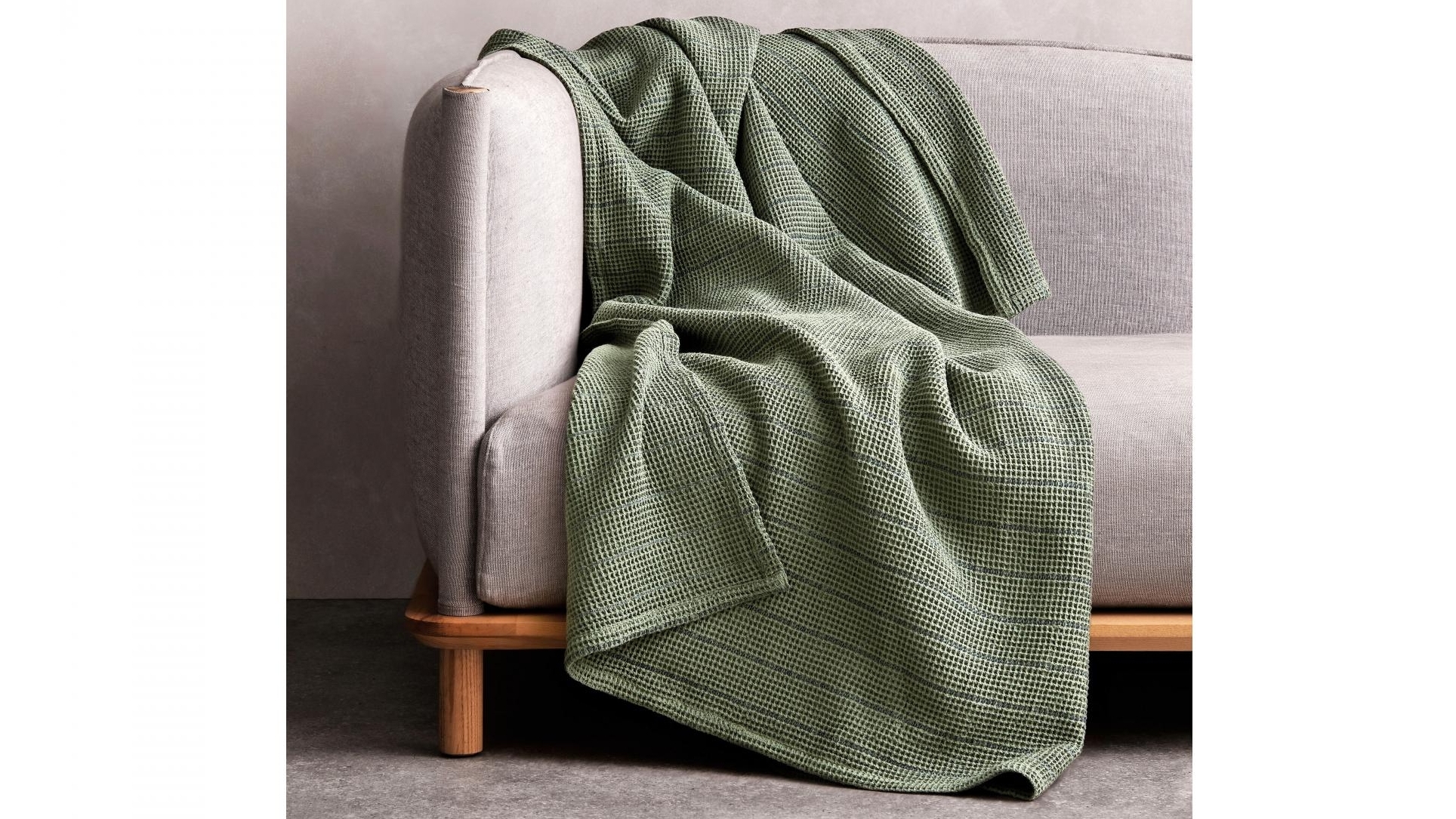 Morillo Nettle Throw