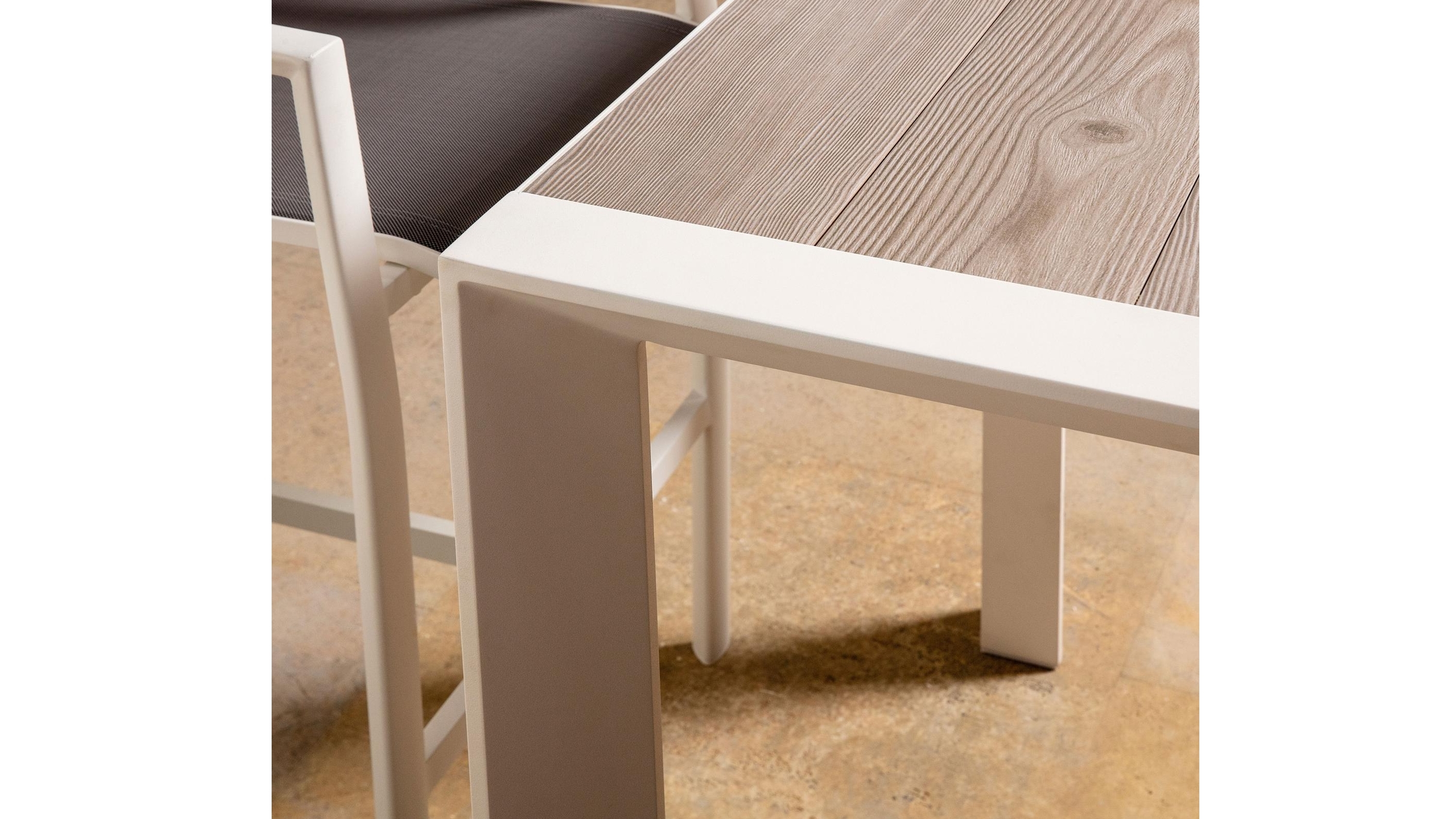 Monarch White Outdoor Bar Table Domayne