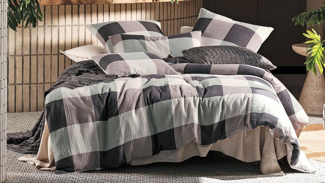 Linen House Irvine Night Quilt Cover Set