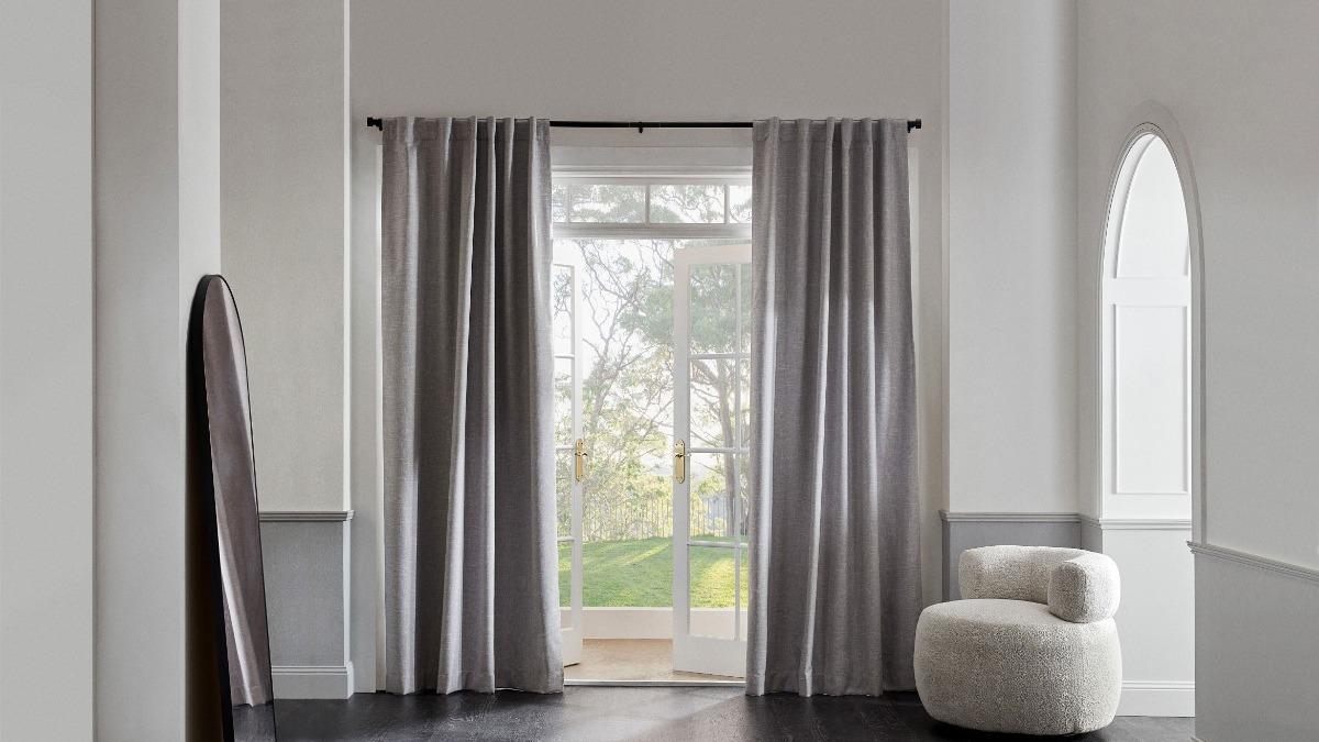 Flynn Blockout Single Curtain in Silver 