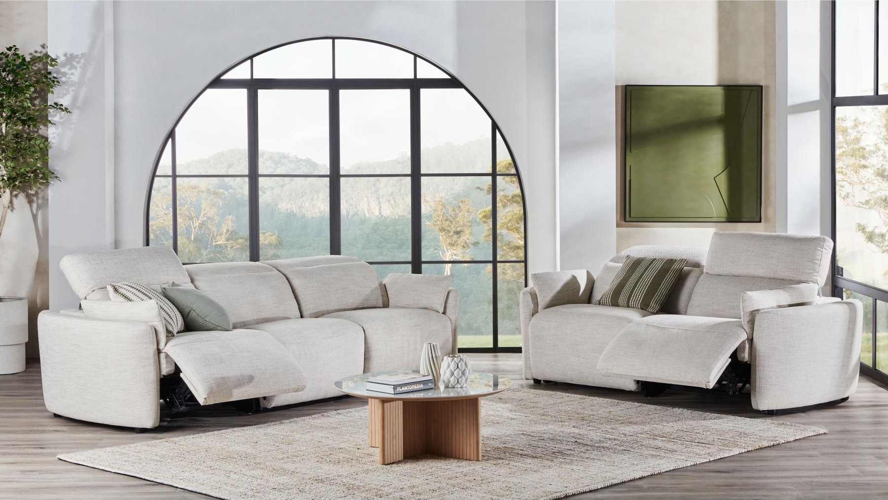 Essen Lounge with Twin Electric Reclining Actions