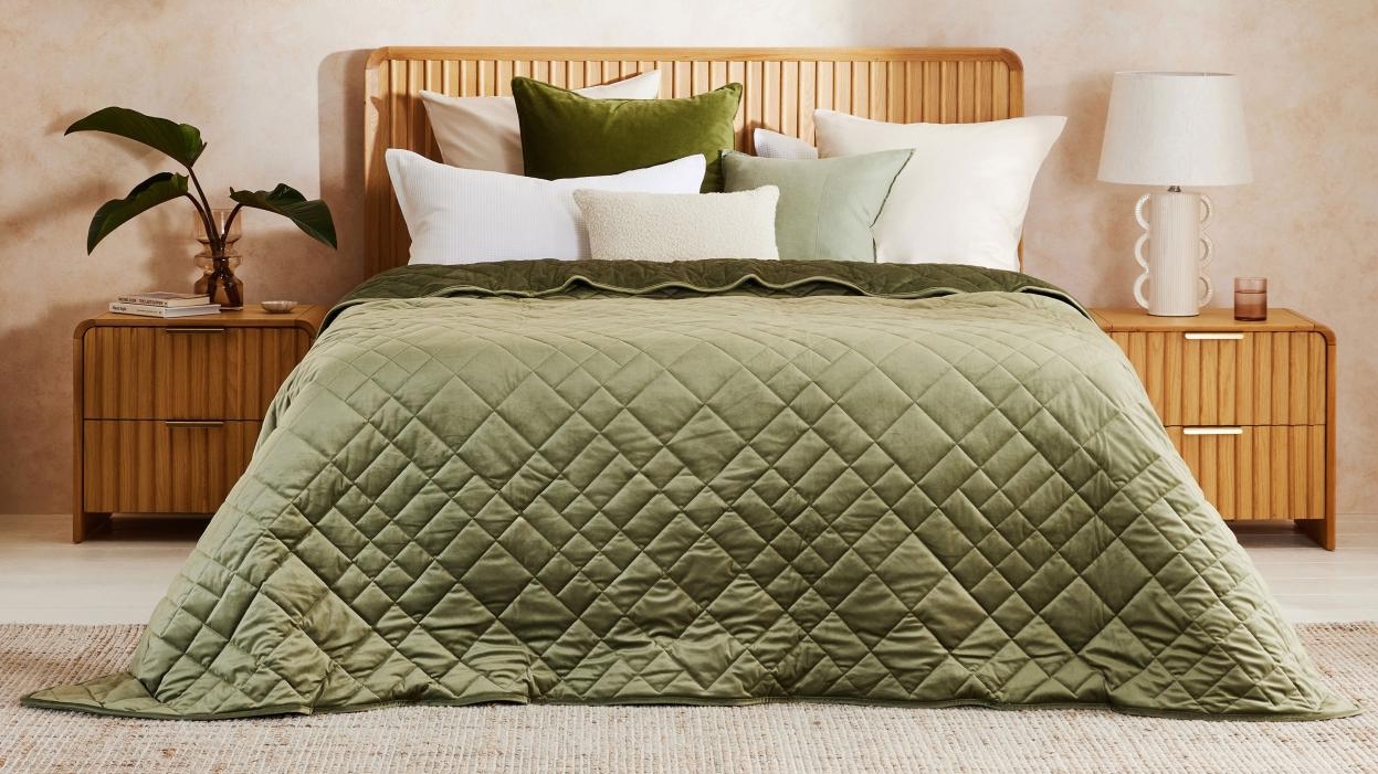 Bambury Ultraplush Moss Blanket Double/Queen Domayne