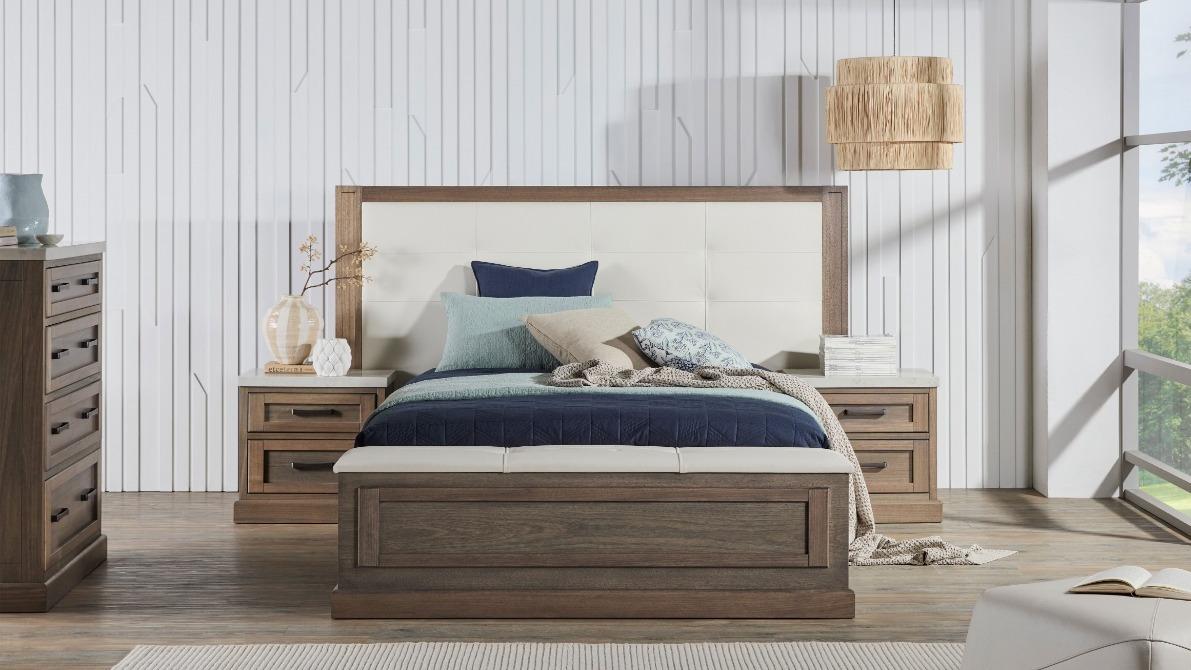 Hamptons Extended Bedhead with Blanket Box Foot Base