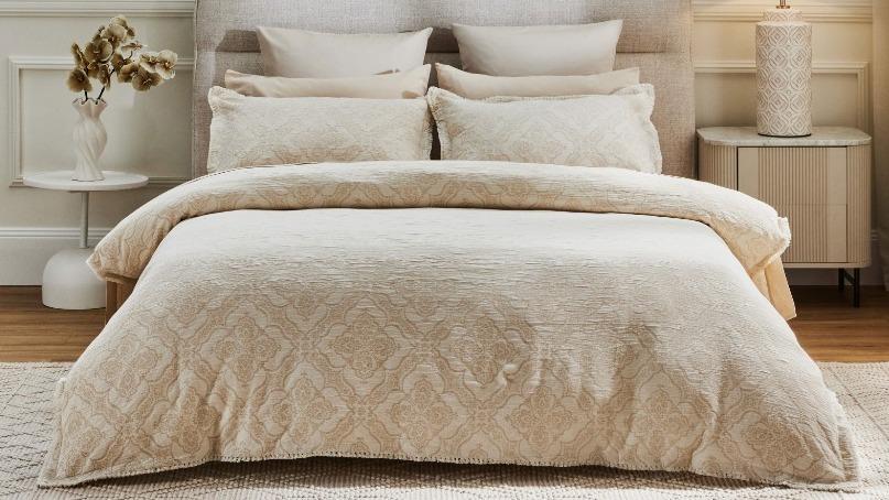Private Collection Parisian Linen Quilt Cover Set