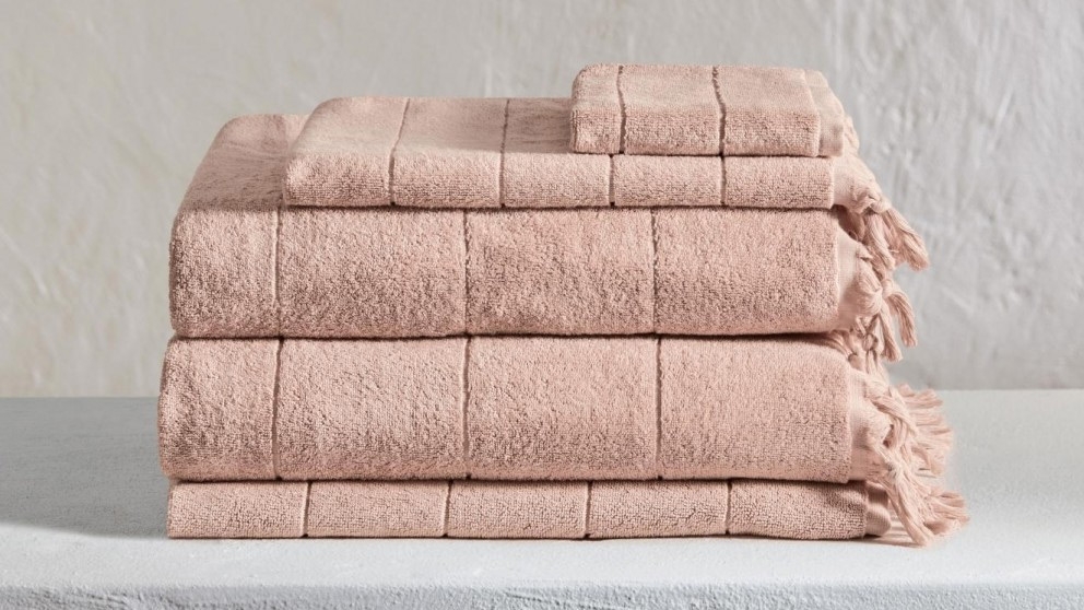 Aura Paros Pink Clay Towels