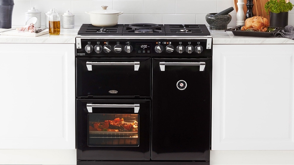 Belling 900mm Richmond Deluxe Dual Fuel Range Cooker Black Domayne