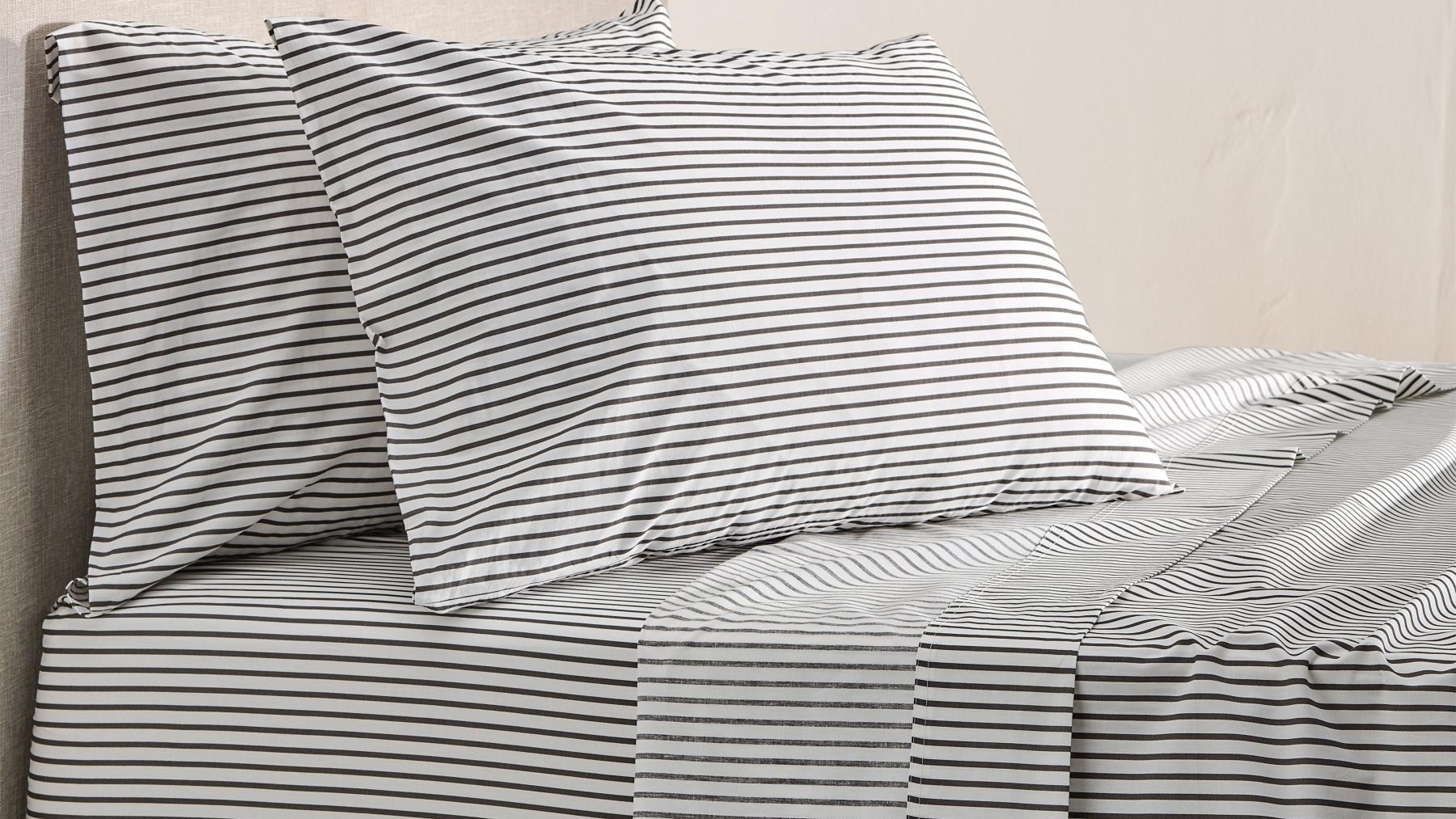 Ava Stripe Magnet Sheet Set