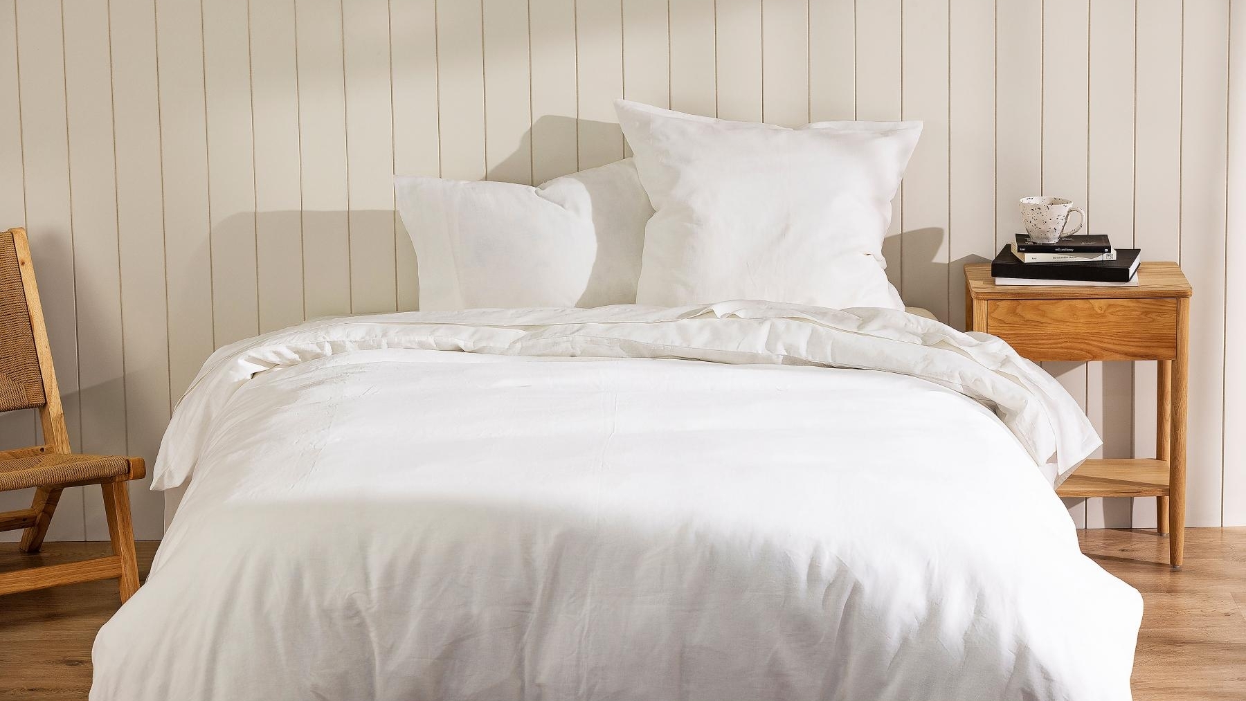 Ecology Dream White Quilt Cover