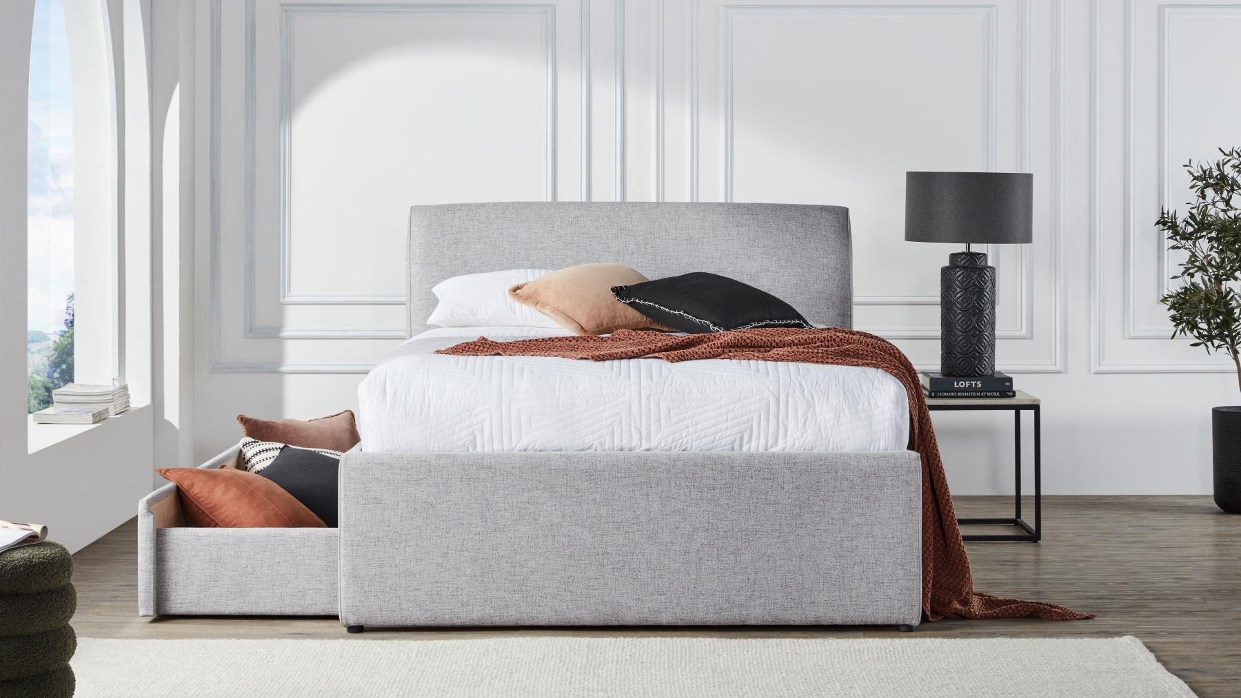 Hunter Queen Trundle with Storage