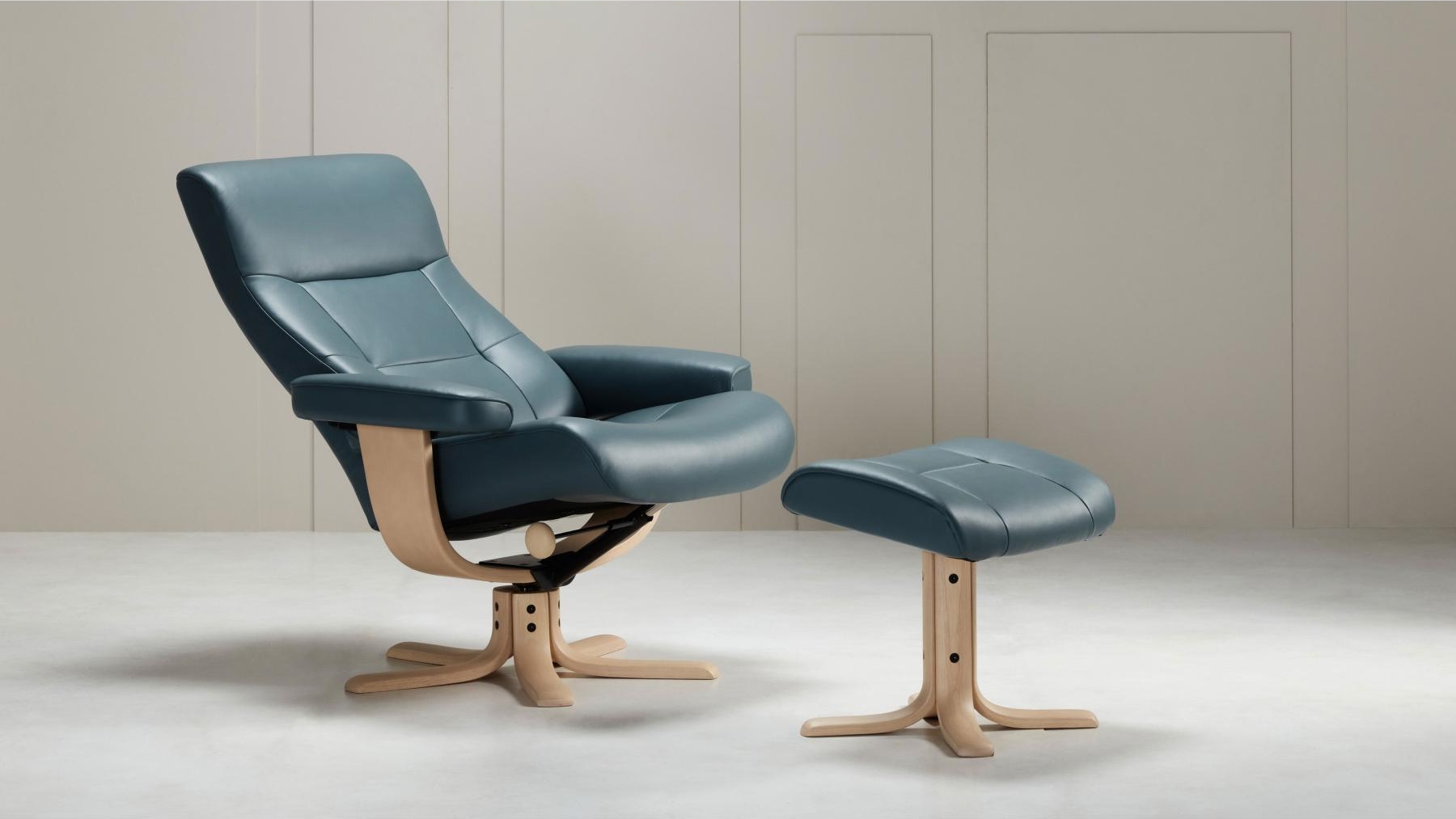 IMG Nordic 25 Standard Leather Recliner with Star Base & Footstool - Ocean/Chalk