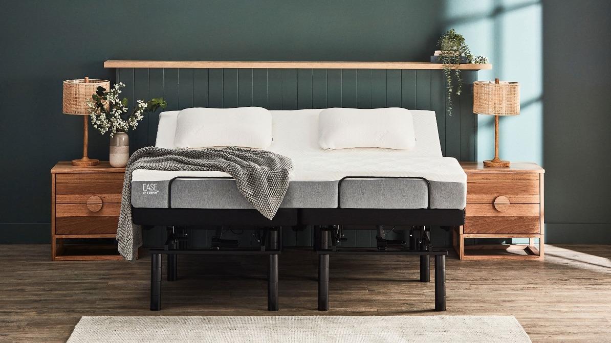 Tempur Ease Medium Mattress +  Zero-G Ease 3.0 Adjustable Bed Base Split King Bundle