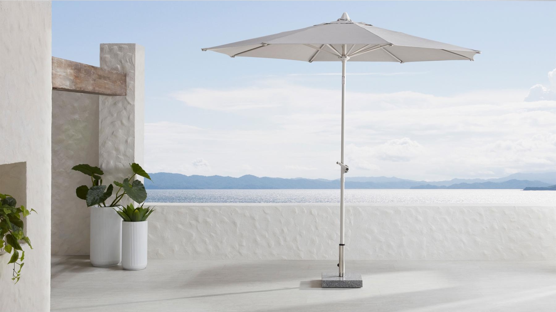 Bellevue Outdoor Umbrella