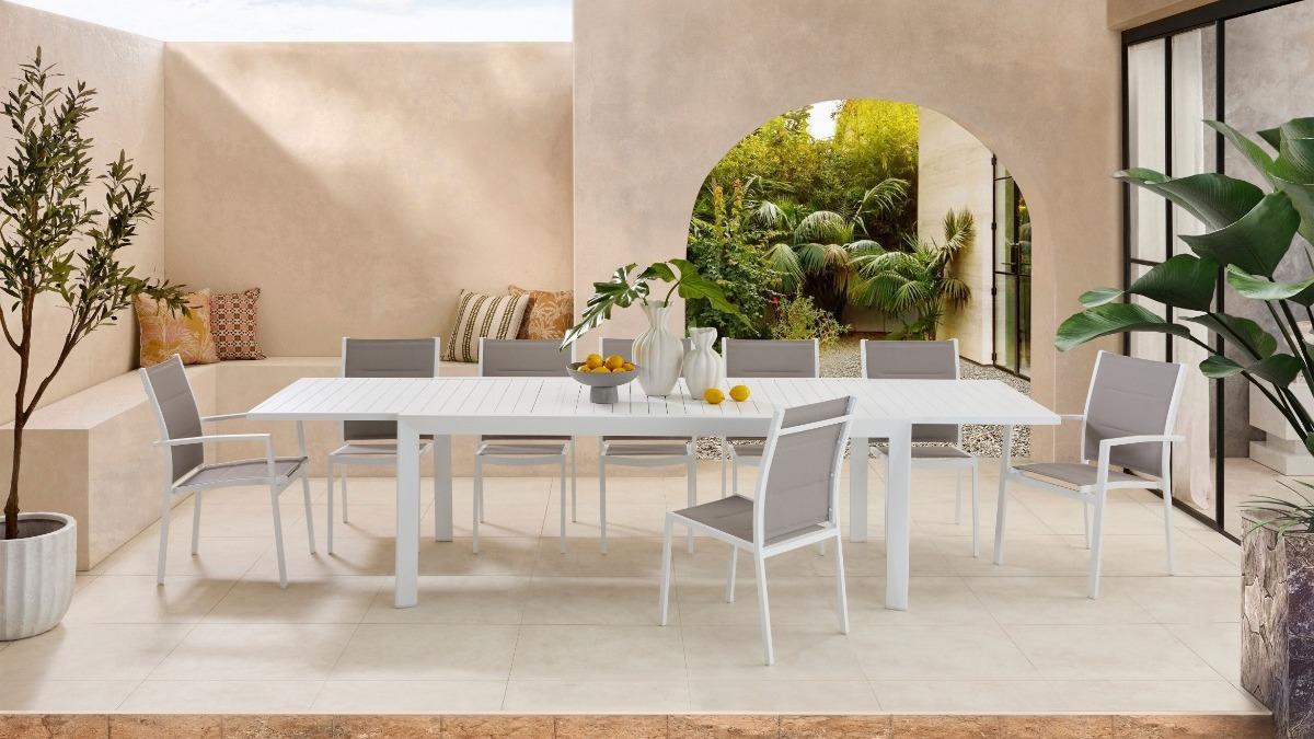 Harmony 9-Piece Outdoor Extension Dining Setting