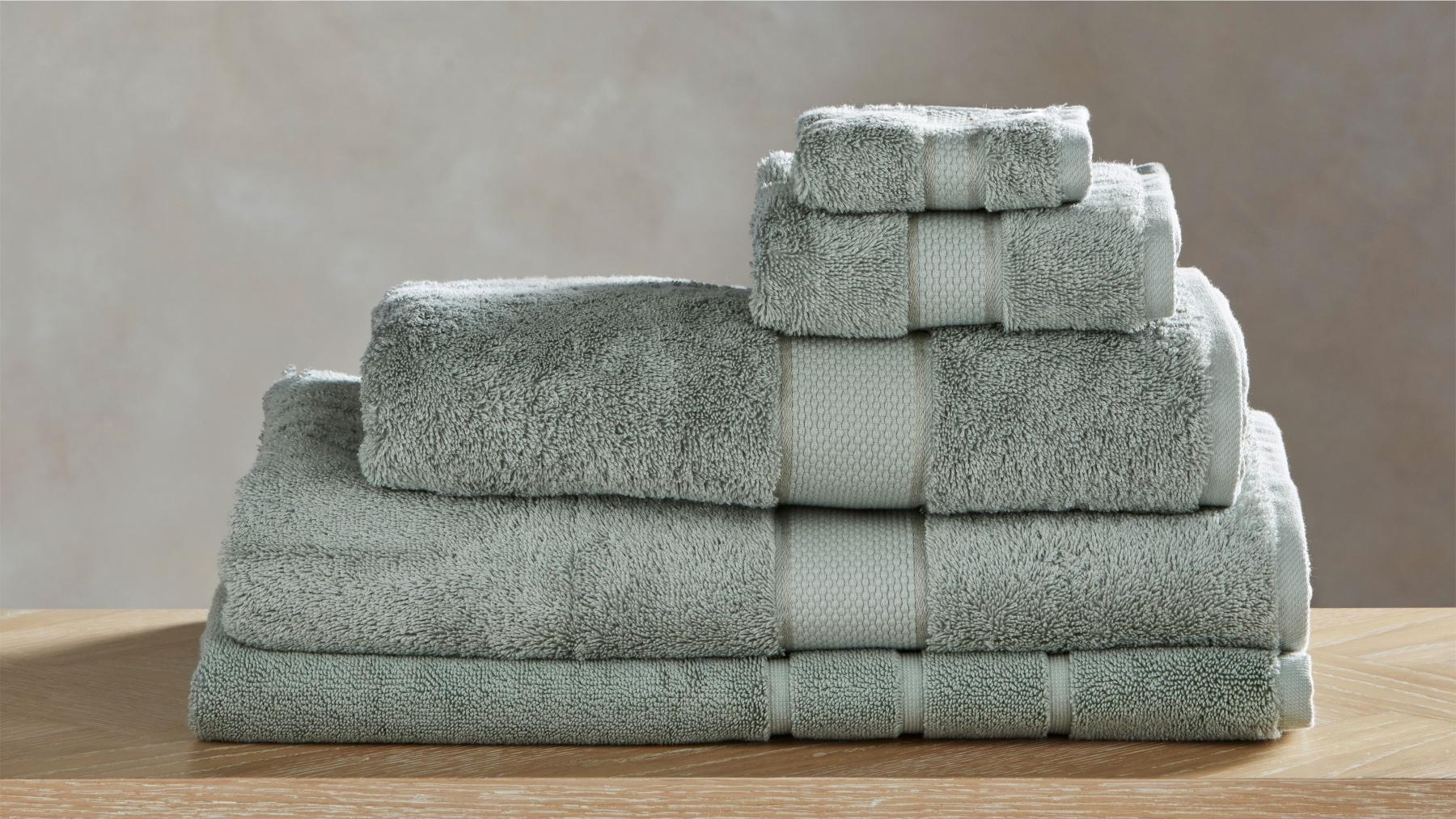 Sheridan Luxury Egyptian Dew Towels