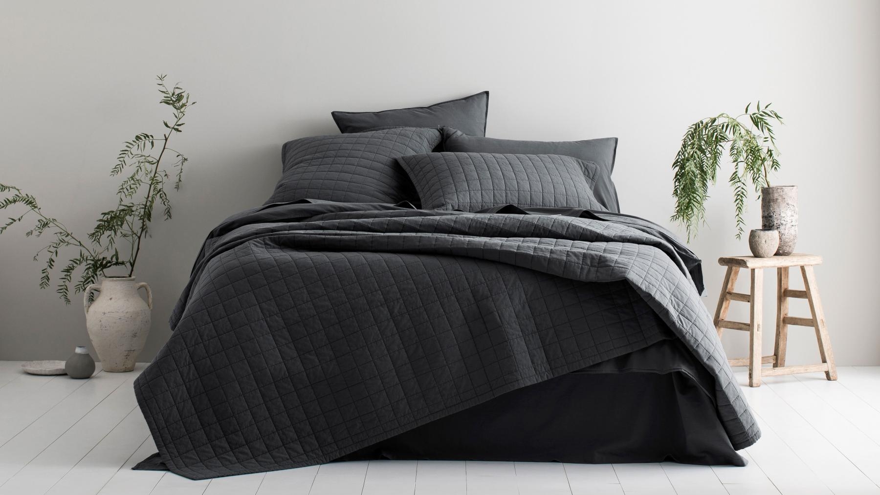 Sheridan Reilly King Coverlet in Carbon