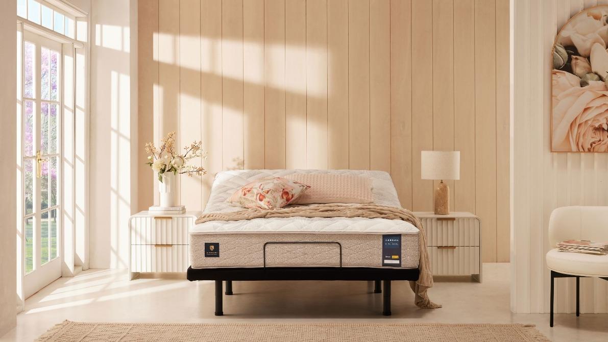 King Koil By A.H Beard Venture Firm Mattress + Renew Zero Clearance Adjustable Base Queen Bundle 