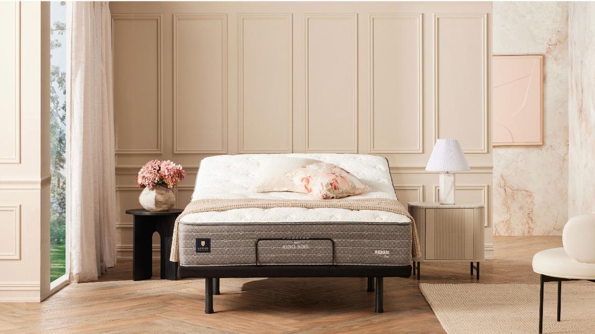 2023 King Charles III 'Crowned Portrait' Proof Half Sovereign – Allgold Coins