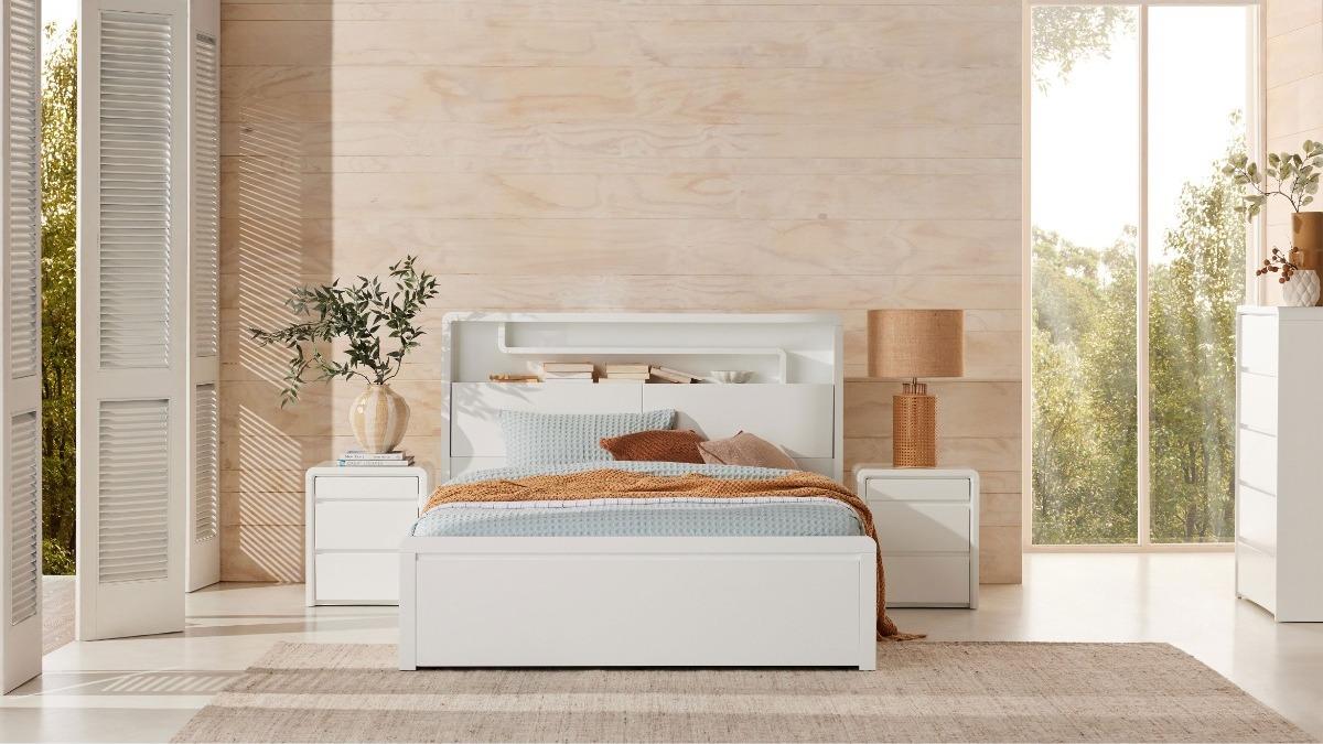 Valencia 3-Drawer Bed