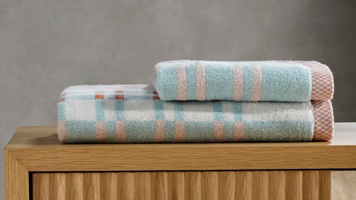 Sheridan Enlow Towels
