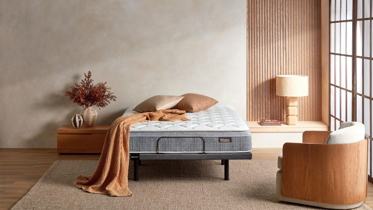 Sealy Posture Luxe Valetta Medium Queen Mattress + Sealy Posturematic Element Queen Adjustable Bed Base Bundle