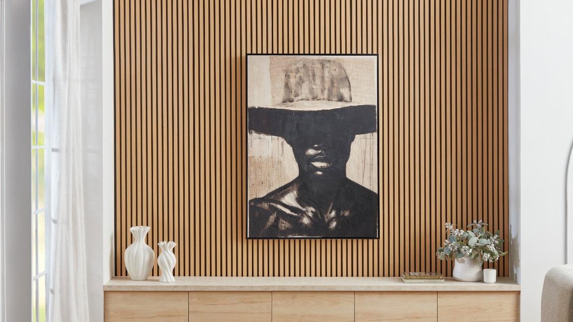  Crowned in Shadow Wall Art