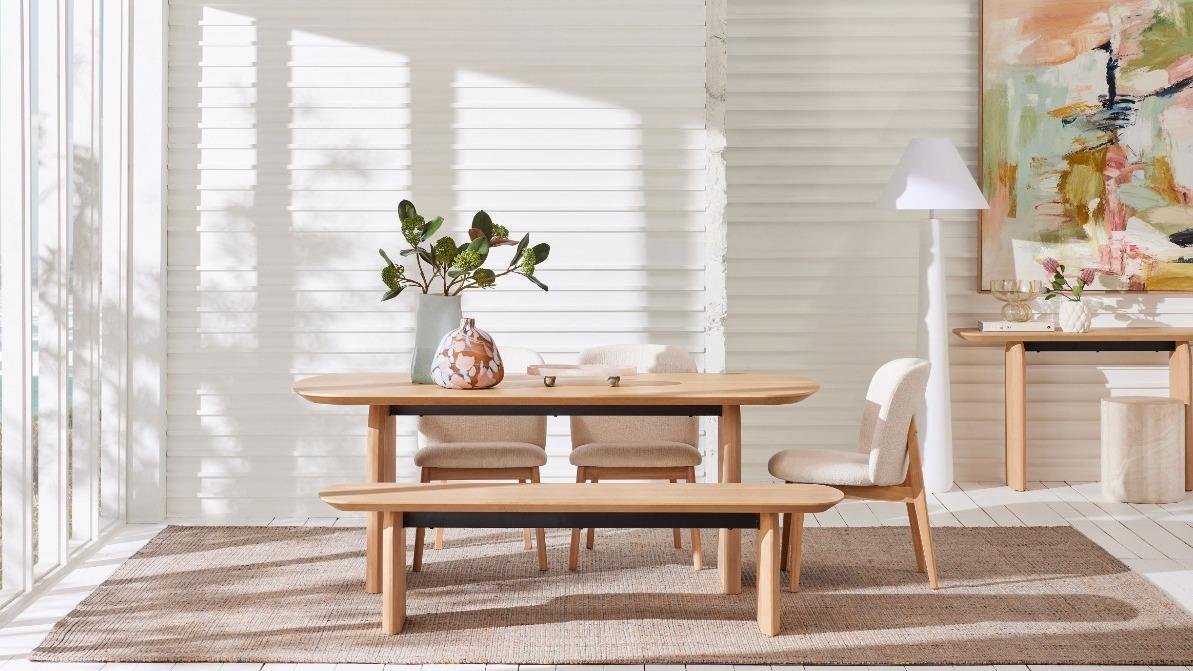 Archer Dining Setting