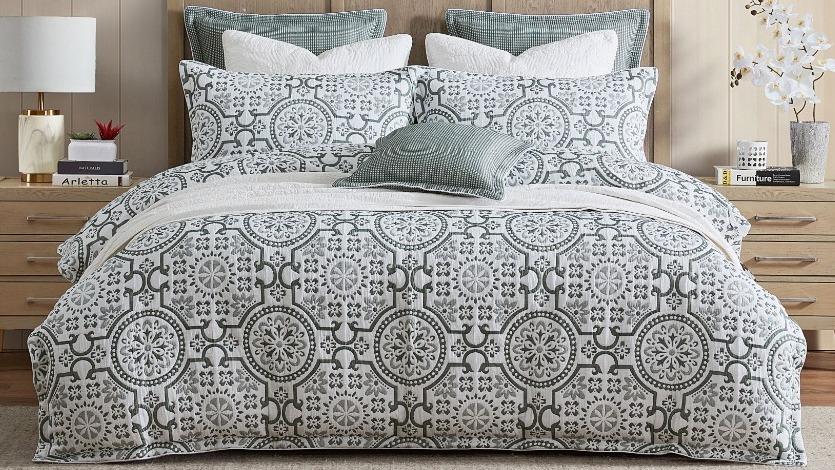 Private Collection Mayfair Cilantro Quilt Cover Set