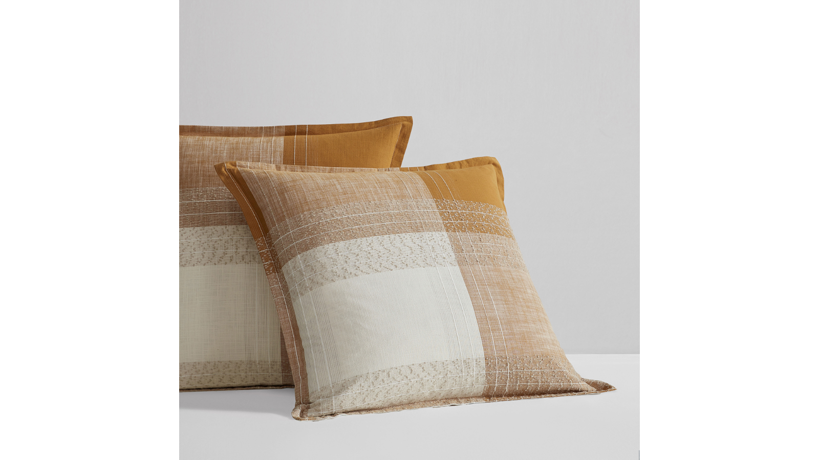 Platinum Collection Heritage Honey European Pillowcase