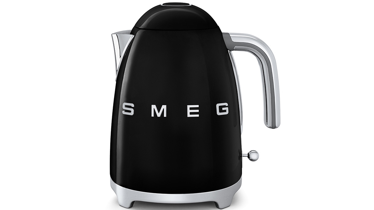 Smeg 50's Retro Style Electric Kettle - Black 