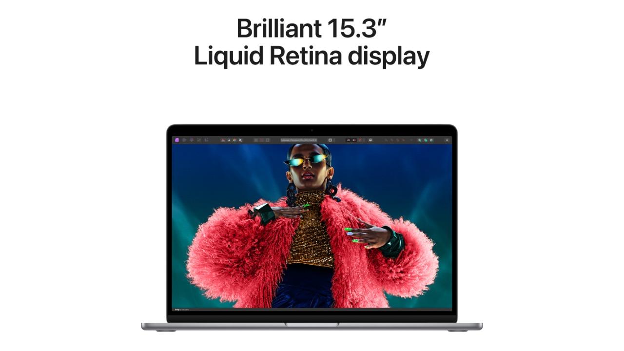 Apple MacBook Air 15-inch M3/8GB/256GB SSD Laptop - Space Grey