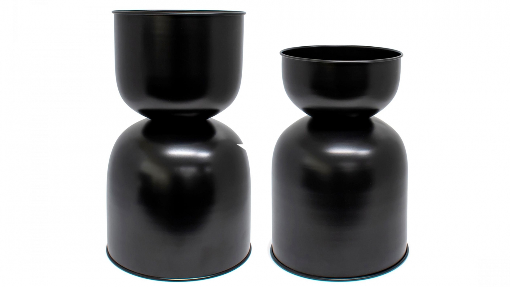 Salt & Pepper Loft Planter 