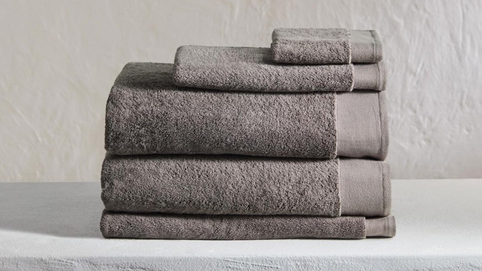 Sheridan Luxury Retreat Smoke Towels 