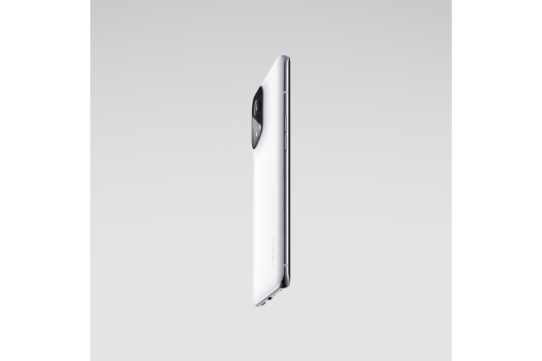  Classic Meets Future 