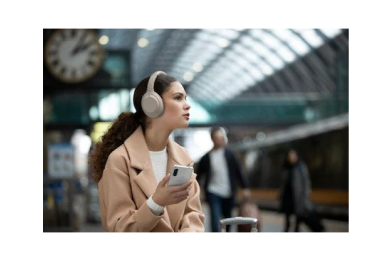  Adaptive Sound Control 